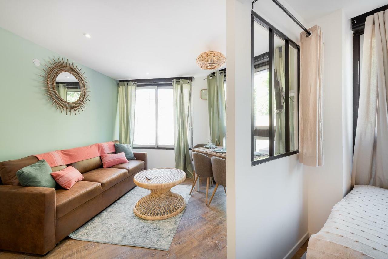 Suites Gaya Confort - Centre Ville Montpellier Exterior foto